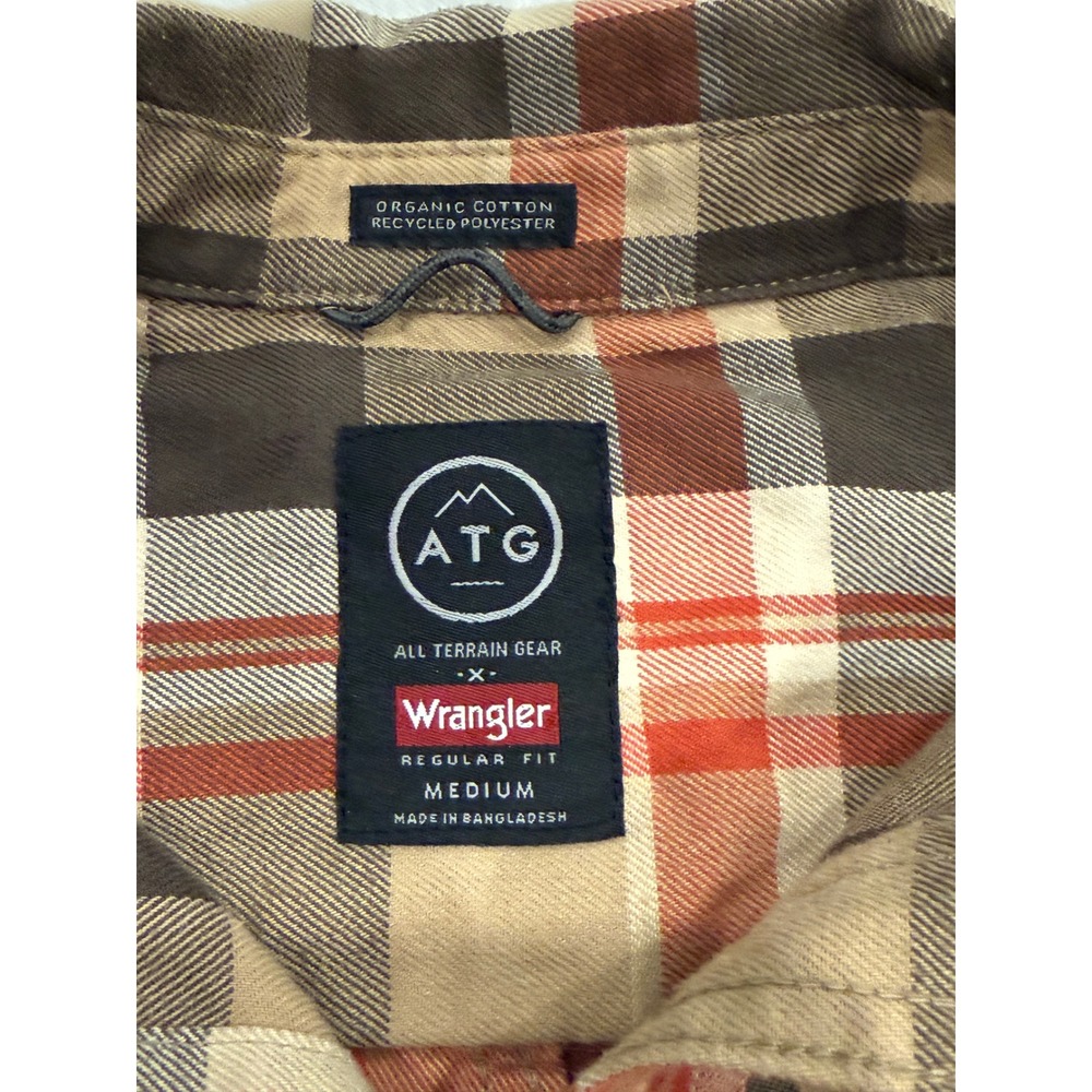 Wrangler ATG Mens Plaid Flannel Shirt Medium Brown Orange Elbow Patches Outdoor - Picture 3 of 7